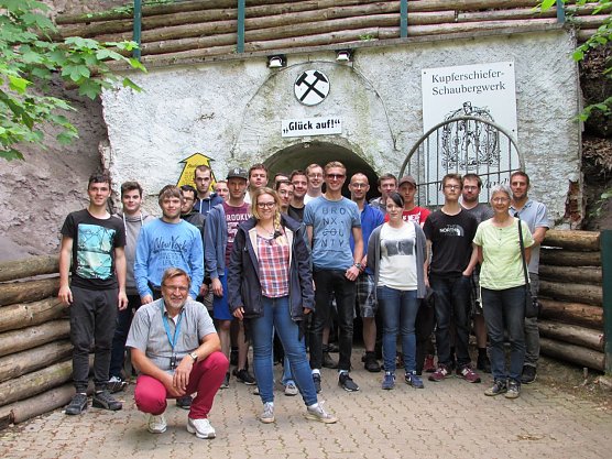 Exkursion startete an der Langen Wand (Foto: Lydia Schubert)