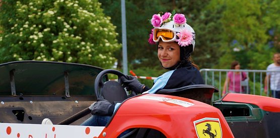 Qualmende Reifen und jede Menge Spa&szlig; (Foto: C. Wilhelm)