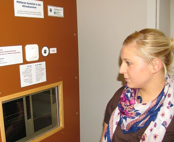 Ausstellung er&ouml;ffnet (Foto: psv)