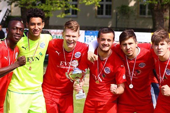 Wackers A-Junioren nach ihrem Pokalerfolg im Mai (Foto: FSV Wacker '90 Nordhausen)