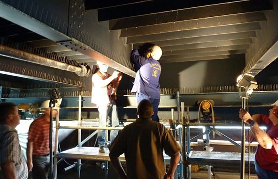 Schnelles Hämmern (Foto: SBN) Schnelles Hämmern (Foto: SBN)