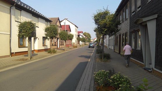Hauptstra&szlig;e in Salza (Foto: Kurt Frank)