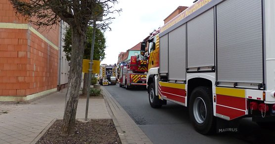 Feuerwehren in Salza im Einsatz (Foto: nnz)