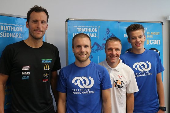 v.l. Christian Altstadt, Hans Zwirnmann, Ulrich Konschak und Tillman Kühne (Foto: Angelo Glashagel) v.l. Christian Altstadt, Hans Zwirnmann, Ulrich Konschak und Tillman Kühne (Foto: Angelo Glashagel)