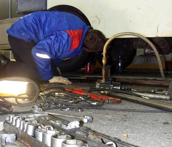 Defekte Maschine (Foto: R. Koch) Defekte Maschine (Foto: R. Koch)