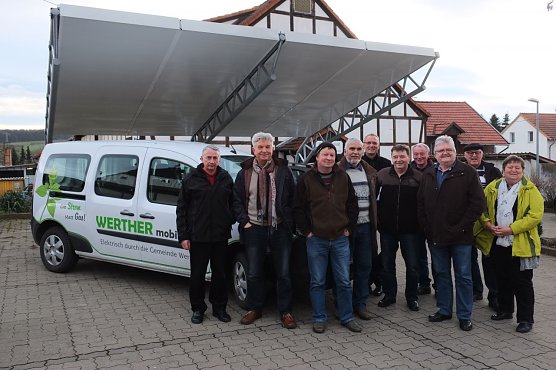 Werthers ehrenamtliche Fahrer wurden mit der "Th&uuml;ringer Rose" ausgezeichnet (Foto: Gemeinde Werther)