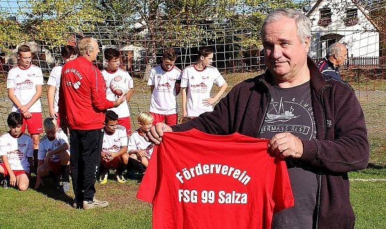 Unterst&uuml;tzung f&uuml;r C-Junioren (Foto: Klaus Pfand)