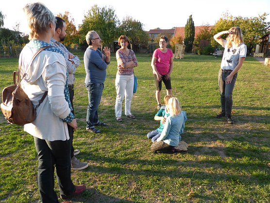 Der Stammtisch Biosph&auml;renreservat zu Gast in Harzungen (Foto: Elke Blanke)