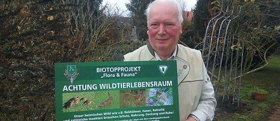 Hartmuth Bauer aus Kleinfurra ist auch als J&auml;ger unerm&uuml;dlich f&uuml;r den Naturschutz t&auml;tig. In Ein Leben gegen das Artensterben stellten wir ihn vor. (Foto: Kurt Frank/Archiv)