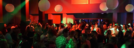 Eine Party geriet au&szlig;er Kontrolle (Foto: Belvedere Media Agentur)