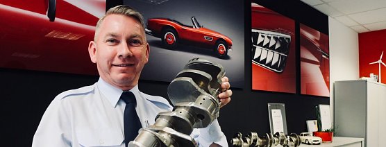 Oliver Wönnmann wechselt von "FEUER powertrain" zu "FEUER powerair" (Foto: Archiv) Oliver Wönnmann wechselt von "FEUER powertrain" zu "FEUER powerair" (Foto: Archiv)