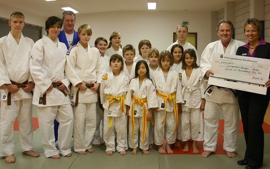 &Uuml;berreicht (Foto: KSK)