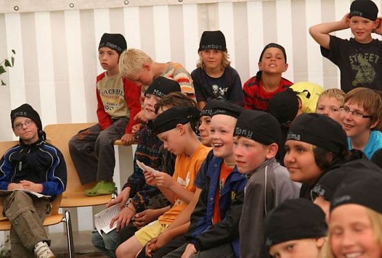 Hüte im Mittelpunkt (Foto: F. Tuschy) Hüte im Mittelpunkt (Foto: F. Tuschy)