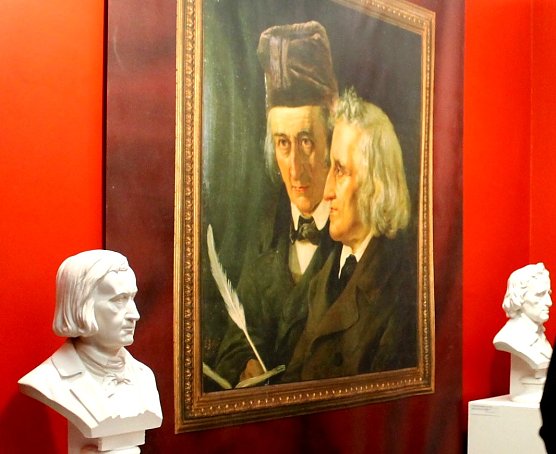 Im Kunsthaus Meyenburg sind zurzeit die Br&uuml;der Grimm zu Gast. (Foto: Pressestelle Stadt Nordhausen)