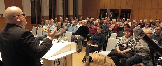 Die Vorstellung des Einzelhandelskonzeptes war gut besucht (Foto: nnz)