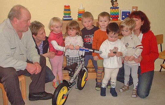 Freude bei den Kleinen (Foto: drk)