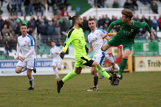 Jokanovic beim Foulspiel gegen Bury (Foto: FSV Wacker '90 Nordhausen) Jokanovic beim Foulspiel gegen Bury (Foto: FSV Wacker '90 Nordhausen)