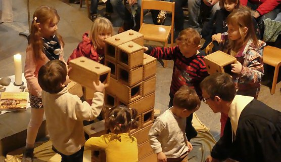 T&uuml;rme gebaut (Foto: R. Englert)