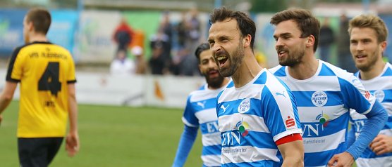 Verwandelte zwei Elfer - Tobias Becker (Foto: Bernd Peter)