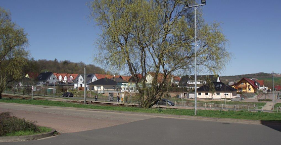 Wo sich ehemals Hopfenfelder befanden, erstreckt sich heute das Wohngebiet Nordhausen-Ost mit zahlreichen Eigenheimen (Foto: Kurt Frank)