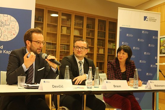 Russland und die EU - Gespr&auml;chsrunde im B&uuml;rgerhaus (Foto: Angelo Glashagel)