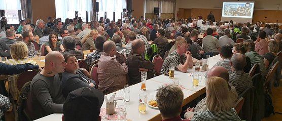 Voller Saal in Werther (Foto: nnz)