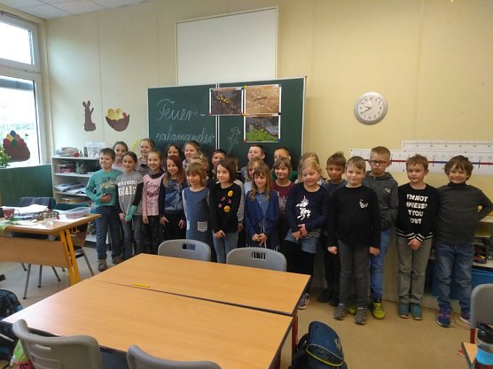 Die beiden zweiten Klassen der Heinz-Sielmann-Schule (Foto: Nena Weiler/LPV) Die beiden zweiten Klassen der Heinz-Sielmann-Schule (Foto: Nena Weiler/LPV)