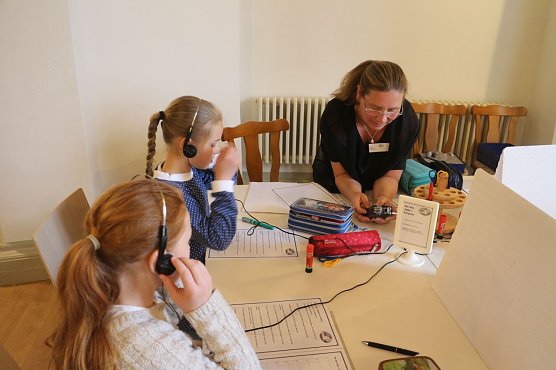 Vorlesewettbewerb im Heringer Schloss (Foto: Angelo Glashagel) Vorlesewettbewerb im Heringer Schloss (Foto: Angelo Glashagel)