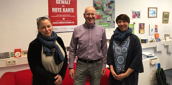 Michael G&ouml;rk &uuml;berbrachte Spende (Foto: privat)