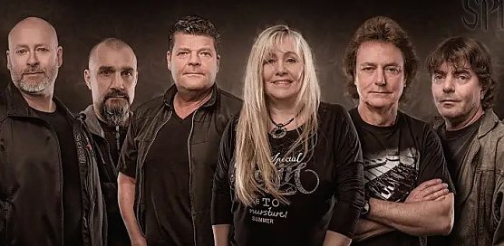 Splitt sorgen f&uuml;r die richtige Stimmung (Foto: Allmie Photography)