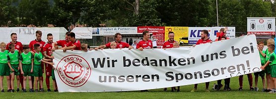 Dank der Mannschaft (Foto: Klaus Pfand)