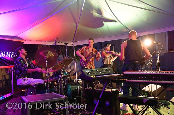 The Levitenlasers (Foto: Dirk Schr&ouml;ter)