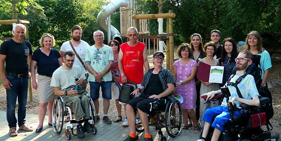 &Uuml;bergeben (Foto: Pressestelle Stadtverwaltung Nordhausen)