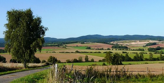 Sonntagswanderung mit dem Fahrrad bei P&ouml;hlde (Foto: Firouz Vladi)
