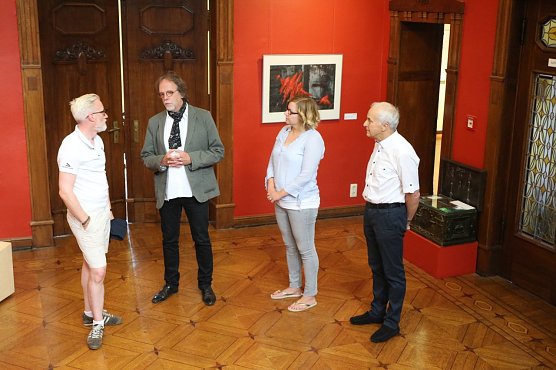 v.l.: Minister Benjamin-Immanuel Hoff, Museumsleiter J&uuml;rgen Rennebach, die Landtagsabgeordnete Katja Mitteldorf und Peter Uhley, ehrenamtlicher Beigeordneter der Stadt Nordhausen (Foto: Angelo Glashagel)