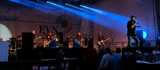 Party auf dem Berg (Foto: Peter Blei)