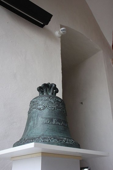 Glocke, die wohl nie l&auml;utete, ist zur&uuml;ck (Foto: Karl-Heinz Herrmann)