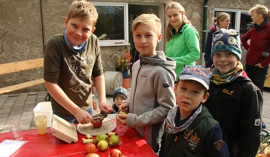 Viel Wissen rund um Obst und &Auml;pfel wurde heute bei der Hofmosterei Harzungen vermittel (Foto: Angelo Glashagel)