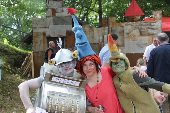 Auch die Hauptdarsteller freuen sich auf das neue Abenteuer mit Ritter Rost (Foto: Ulrike Tuschy)