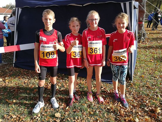 Den Abschluss einer langen und erfolgreichen Saison bildeten f&uuml;r Ellen Rieger, Annabell Huck, Mina Karl und Damian Bachmann die Th&uuml;ringer Landesmeisterschaften im Crosslauf am vergangenen Wochenende in Ohrdruf (Foto: HSG Nordhausen)