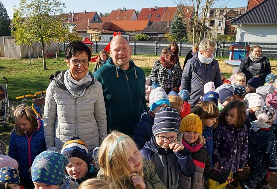 Helga Tamascheke und ihr Nachholger Michael Wienrich.  (Foto: Susanne Schedwill)