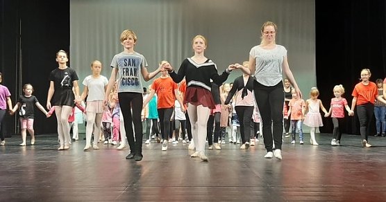 Tanzschule Radeva (Foto: Tanzschule Radeva)
