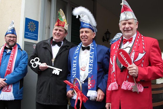 Die drei Karnevalspr&auml;sidenten: Matthias Ehrhold (Woffleben), Michael Schulze (Ellrich) und Bernd Kliemannel (S&uuml;lzhayn).   (Foto: Susanne Schedwill)