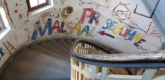 Treppe zum Malsaal (Foto: Theater Nordhausen) Treppe zum Malsaal (Foto: Theater Nordhausen)