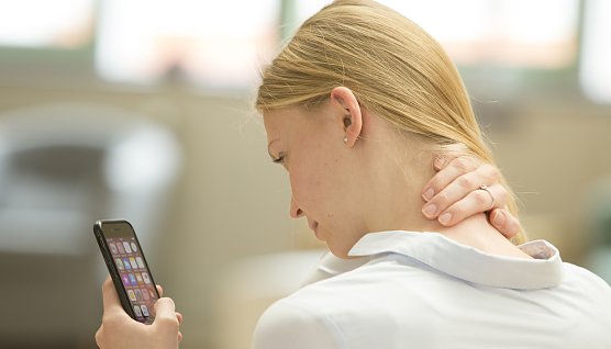 Smartphone_Rueckentipp_AGR (Foto: Smartphone_Rueckentipp_AGR) Smartphone_Rueckentipp_AGR (Foto: Smartphone_Rueckentipp_AGR)