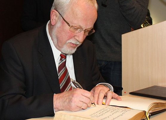 De Maiziere (Foto: Stadt Nordhausen) De Maiziere (Foto: Stadt Nordhausen)