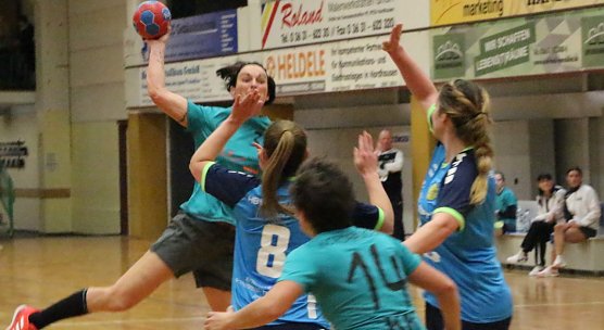 Handball (Foto: U.Tittel)