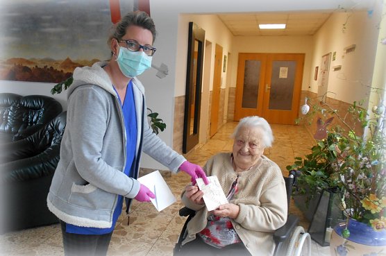 Gr&uuml;&szlig;e aus dem DRK-Pflegeheim Nordhausen Nord (Foto: Sandy Wendehost)