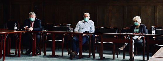 Die aktuelle Lage - Pressegespr&auml;ch im Landratsamt (Foto: Angelo Glashagel)