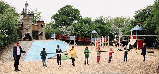 Der Spielplatz auf dem Petersberg wurde heute neu er&ouml;ffnet (Foto: agl)